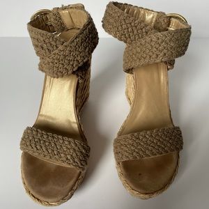 Stuart Weiztman wedge sandal size 8